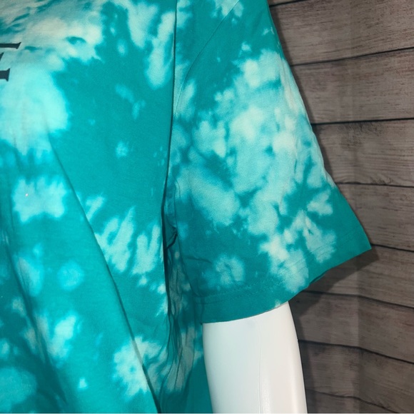 tie dye shirt - Picture 3 of 4